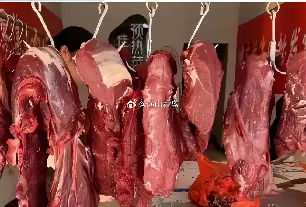 世界各国牛肉的价格（折算成人民币的价格）:第一:中国——35元一斤第二：日本—