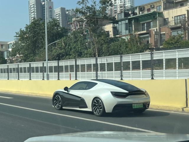 如今竟然还有能跑在路上的K50