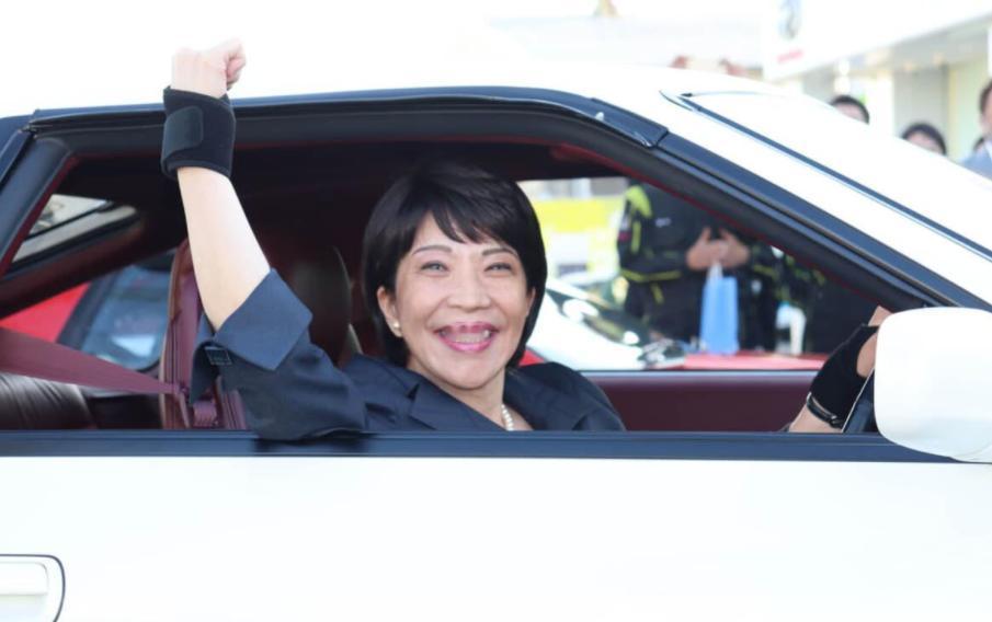 这盘大棋下得真绝！不得不说，中央有高人。最近日本丰田、本田的几家主力工厂彻底