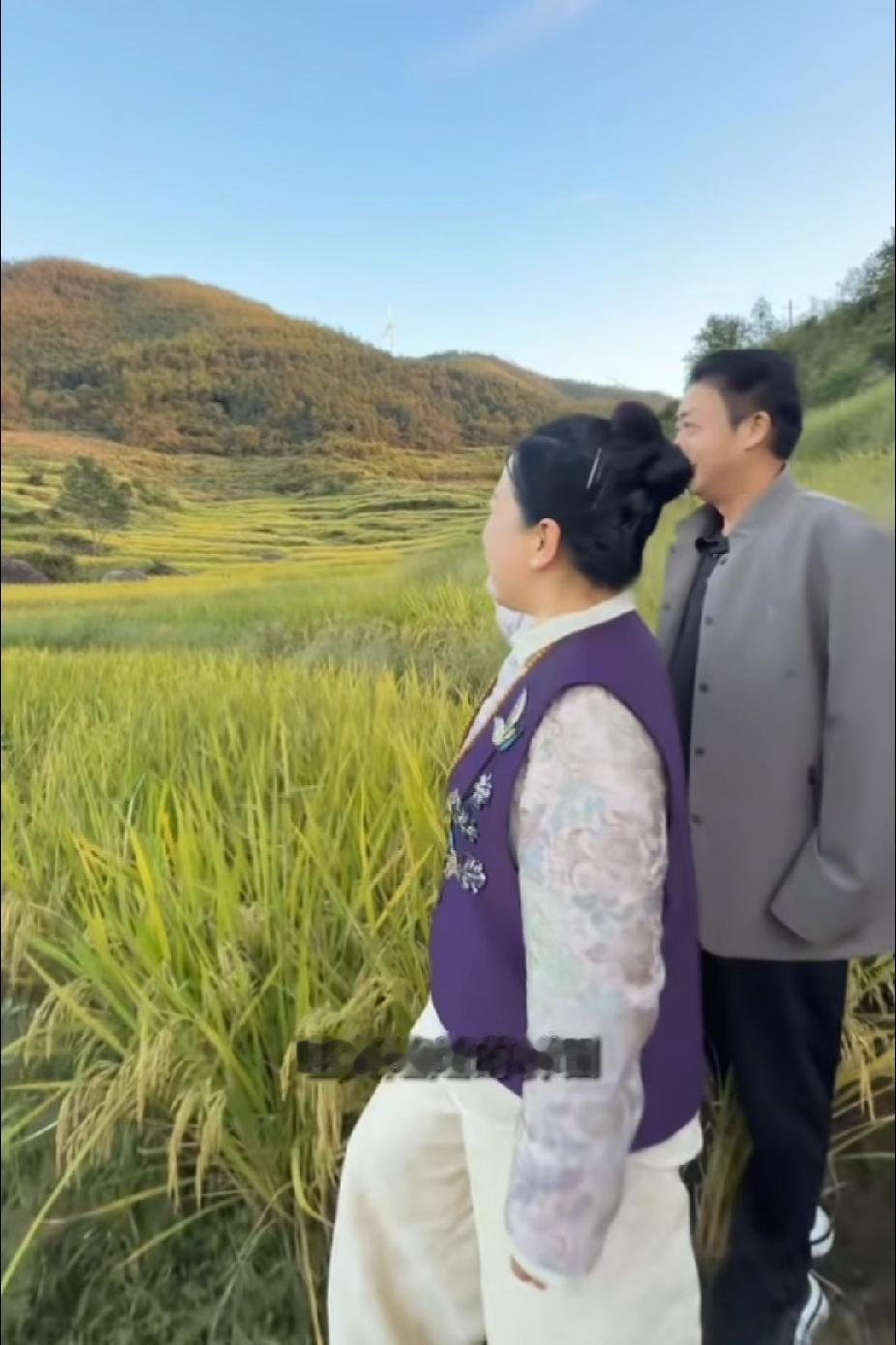许姚和季老师昨天确实是去杭城开会了，并且非常顺利。昨天季老师在杭城发视频，大
