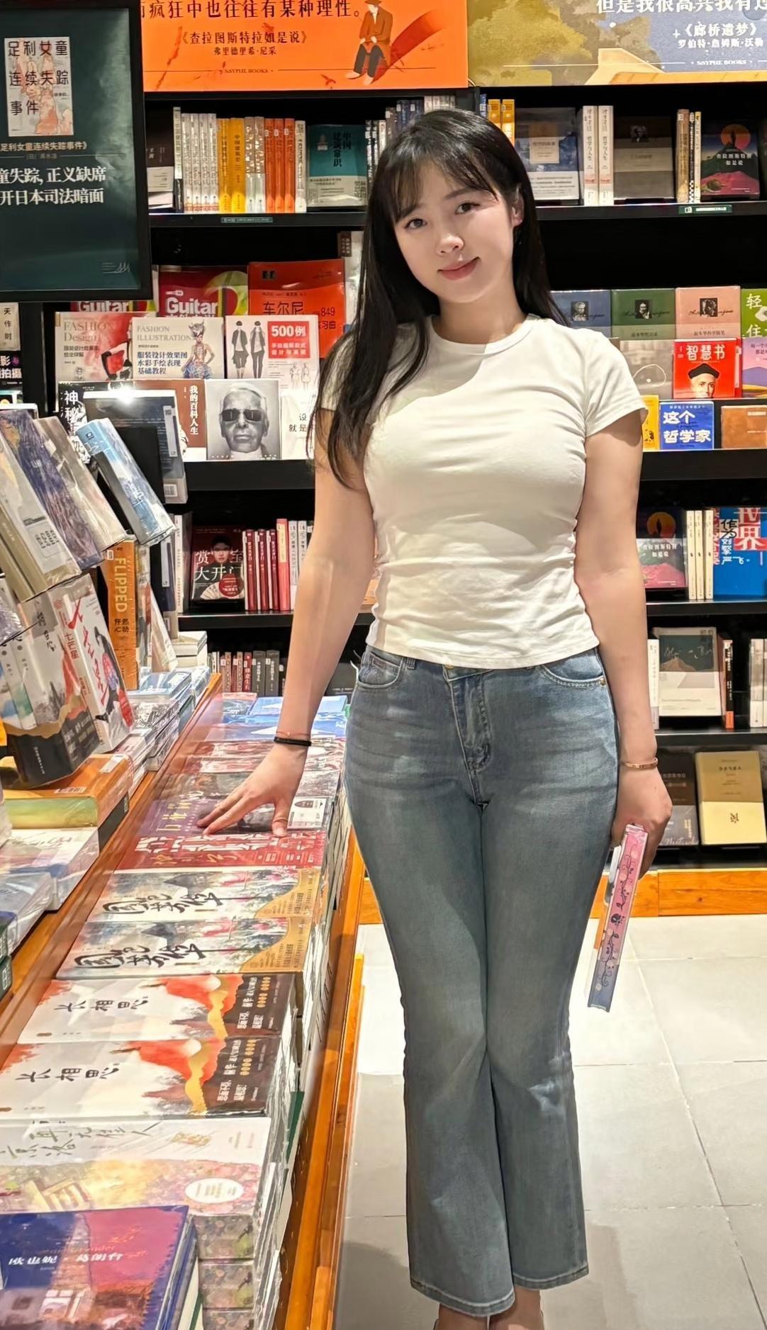 每天读一本书！