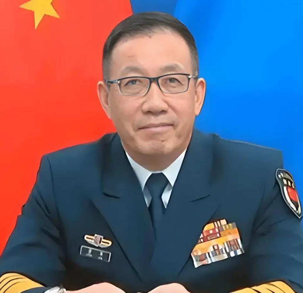 很多人以为统一台湾会是一个惊天动地的早晨，导弹齐飞、万船齐发。但我要告诉你一个反