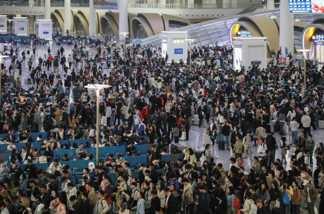 杭州西站单日客流破10万，这条数据背后有哪些值得关注的信息？4月30日，杭州西