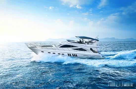 10万块买游艇，工薪阶层也能实现？刘强东为什么要造游艇，他说是缘于儿时的一个