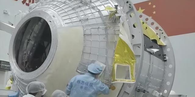 各项数据和测试结果良好，为成功奠定基础，轻舟飞船早最大的特点是，节省成本、更加安