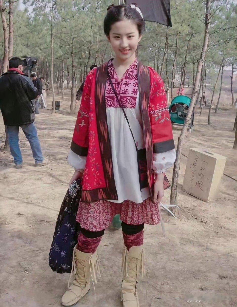 其实是刘亦菲成就了赵灵儿~​​​