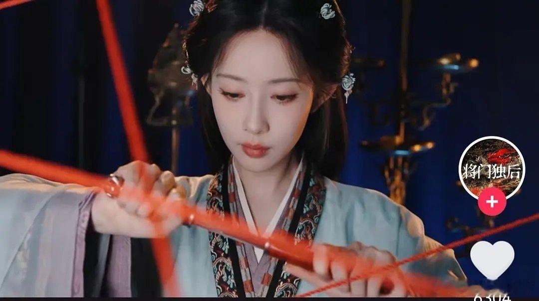 看完了定妆照才知道，这个锅王背不了了。感觉孟姐的问题比王要大的多。