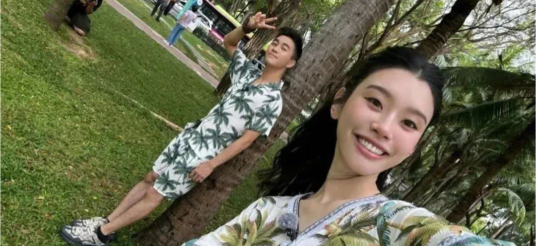 奚梦瑶是不会离开何猷君的不是因为她贪图何猷君的产业也不是因为她有多爱何猷