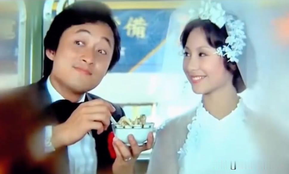 七十年代末，改革开放初期，电影院除了放映一些罗马尼亚电影，放得最多的就是一批左派