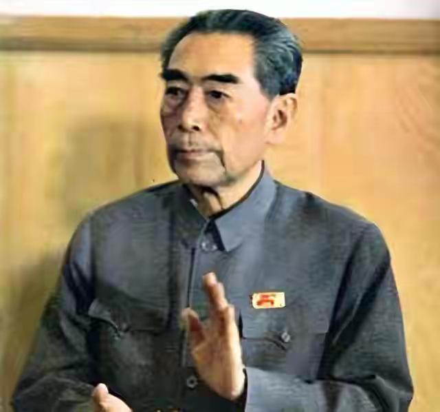 一次国宴时，外宾刁难周总理：您见过世界上最漂亮的女人吗？周总理放下筷子说道：我见