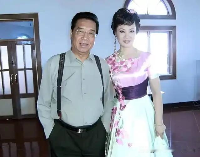 李双江娶24岁学生梦鸽，母亲哭劝“你管不住”，这场婚姻藏着怎样的执念？19