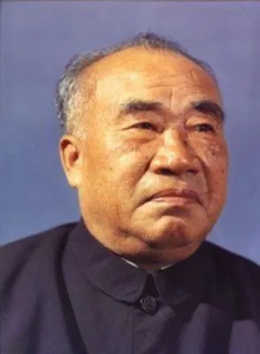 1965年，朱德动用“特权”调用了一架直升机。随后，他赶紧写信向组织上检讨：“因