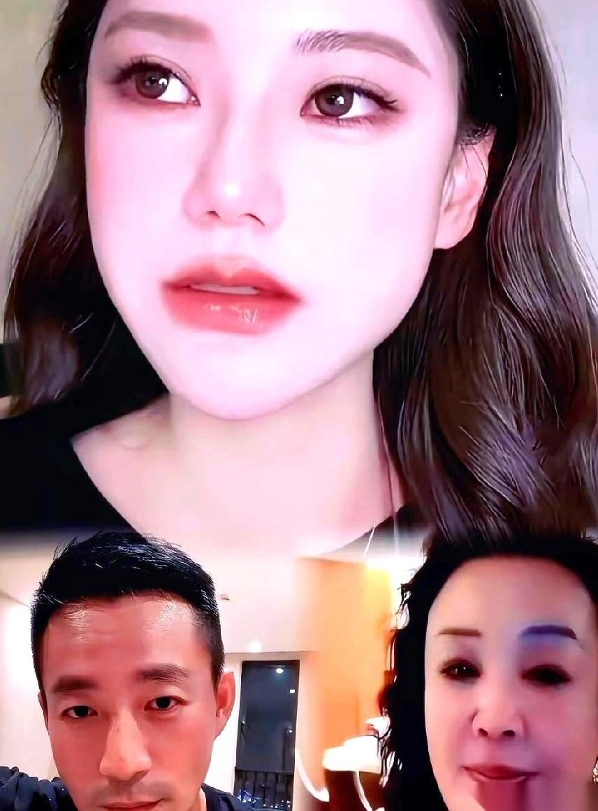 孙子初七出生，当奶奶的一高兴，脱口而出：“咱叫七宝！”话音刚落，屋里一下就静了