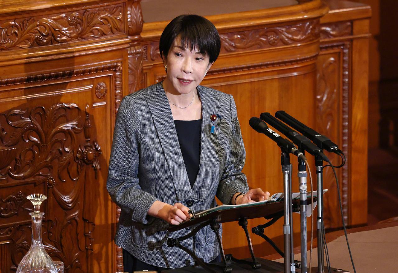 24小时内，台海传来两个重磅消息，我们不能再对高市早苗手软了！在刚刚过去的