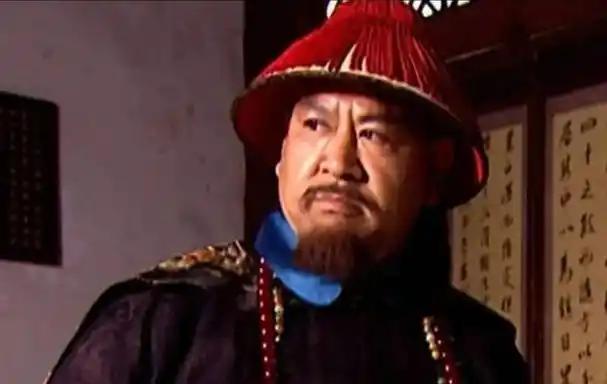 为什么说当年三藩之乱时，最让人迷惑的是陕甘的王辅臣呢？坐拥八万雄兵，找两边要好处