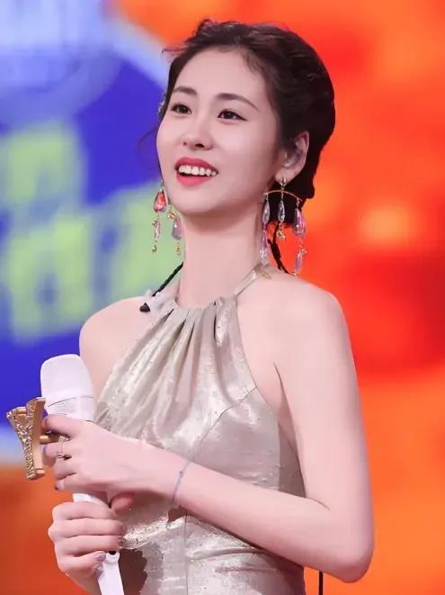 没文化，真可怕！不相信你看看张碧晨！张碧晨真是太不尊重原创作者啊