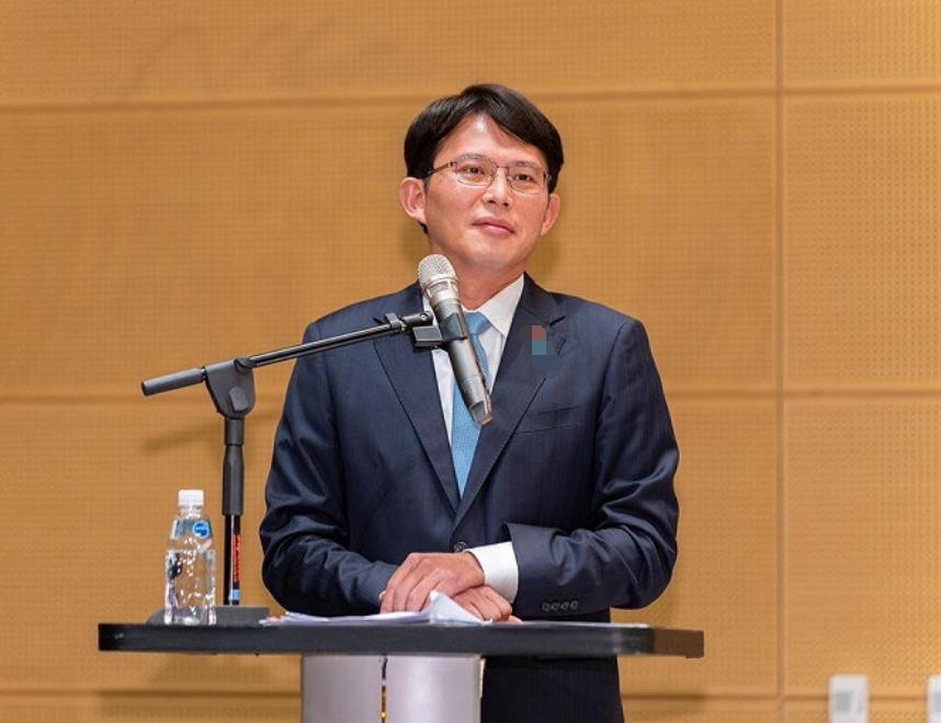 黄国昌：国民党要面对曾犯的错我不会帮他们讲话民众党主席黄国昌昨晚（3日）