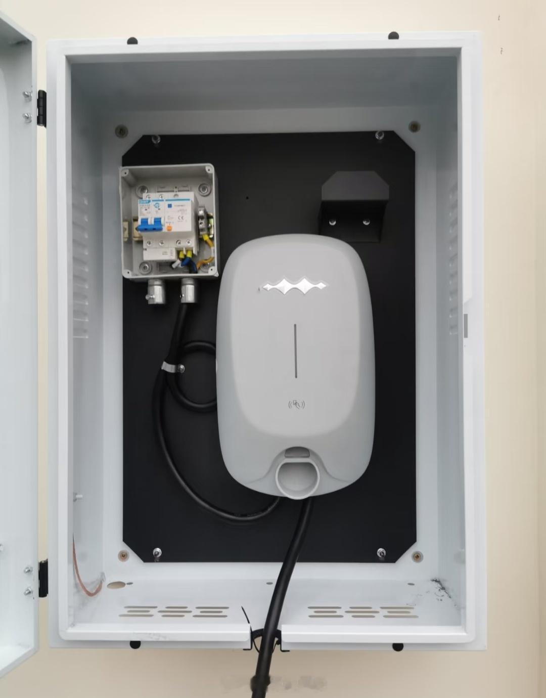 方程豹新款充电桩换错了吗，准车主们抵触情绪有点大​​​