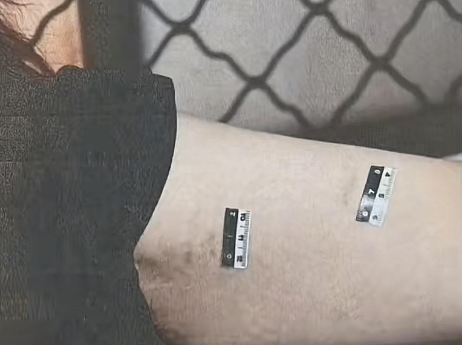 事发时电梯监控高清视频被曝光，再一次证明席某某就是在犯罪，而他获刑三年更是一点问