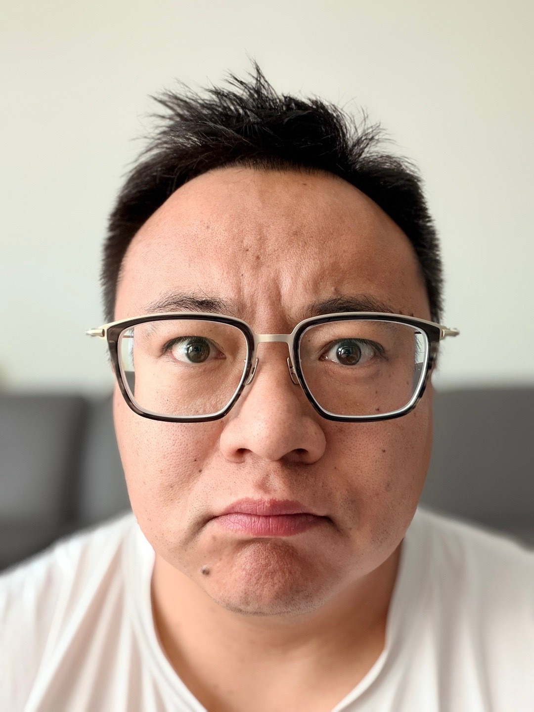 昨天和家人聚餐今天在家休息喝了一大壶普洱浑身舒服真不错！！！！！！