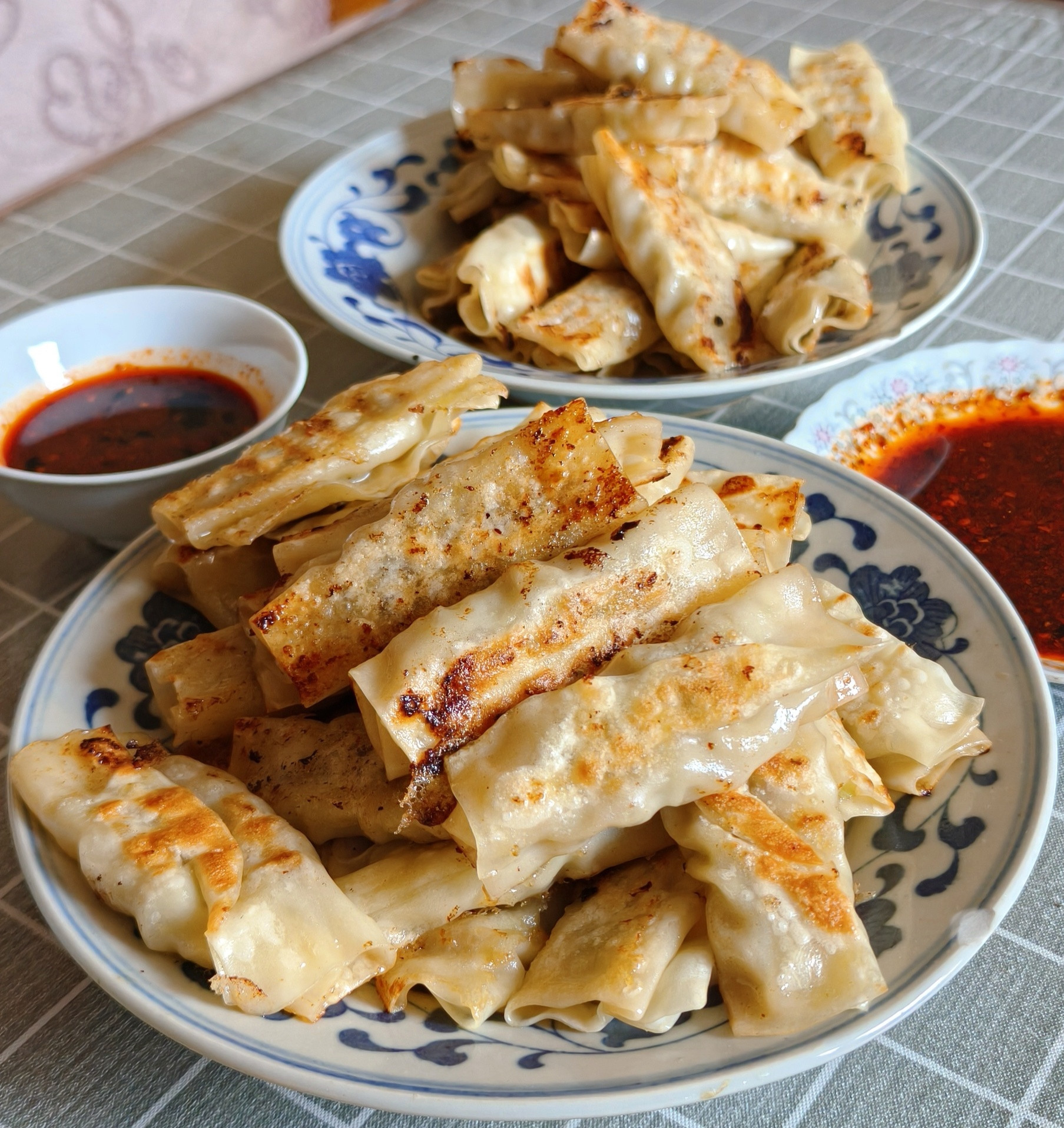 谁来尝尝我的自研牛肉韭黄馅锅贴​​​