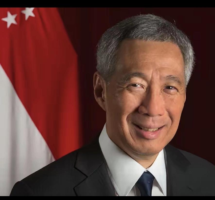 4. 马六甲与美军基地，撑不起新加坡的傲慢一名新加坡网友发文直言：如今当地仍