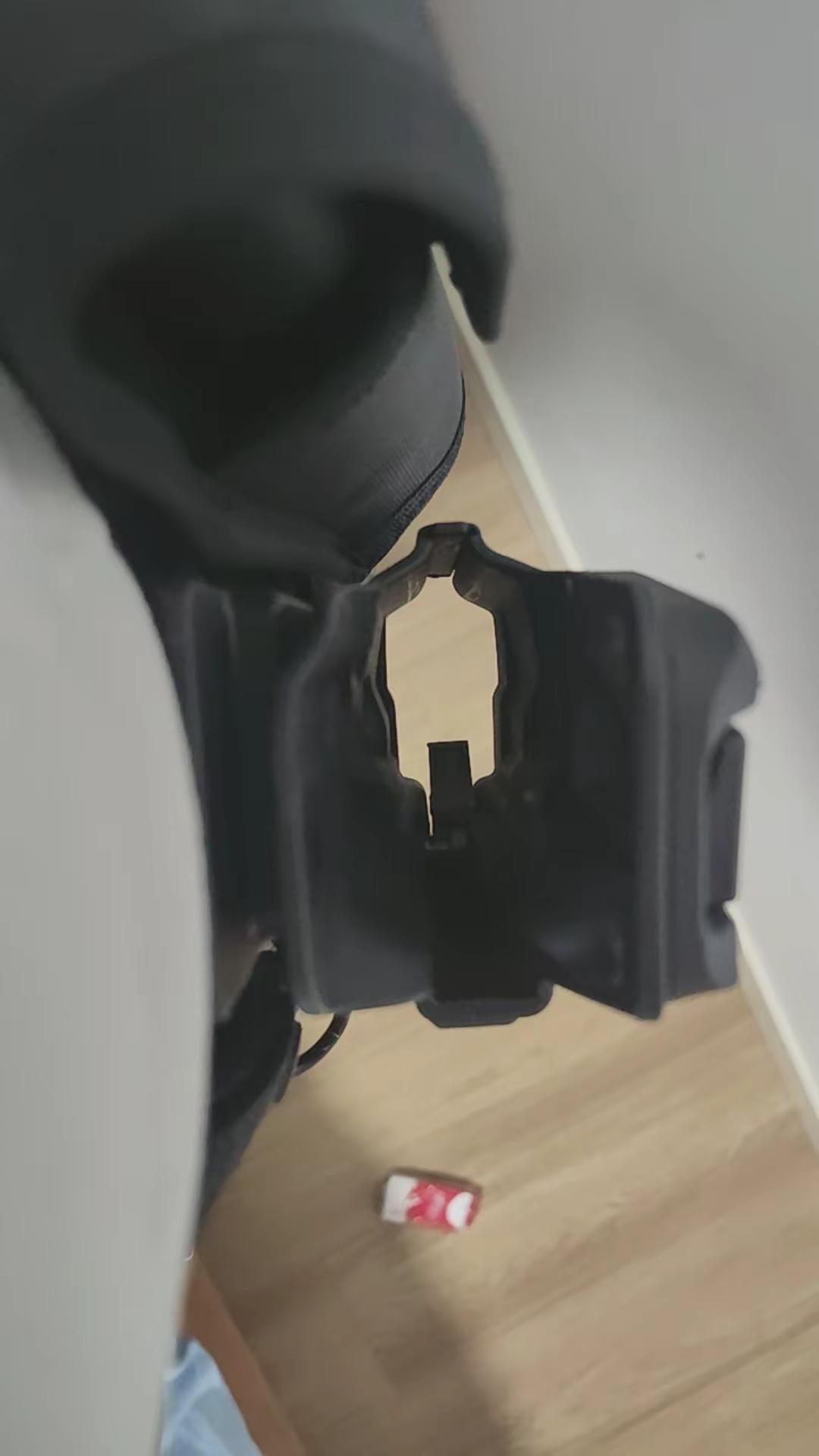 找枪这一块。寻枪模型单警装备