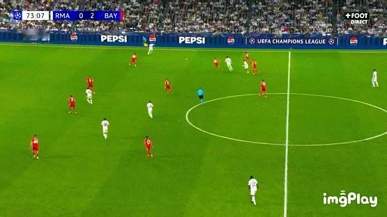 天呐，阿诺德这脚传球，简直是艺术品！10分我给100分，不怕他骄傲，因为这哪是