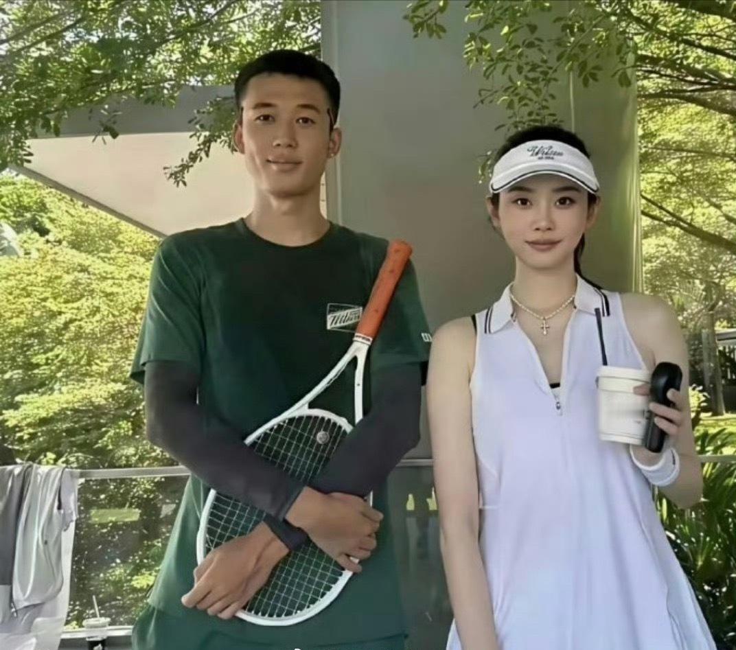 奚梦瑶为啥不选个高一点的老公呢？