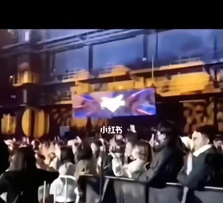 要我说也是挺佩服她们毅力的[无奈吐舌]不过你们拿什么洗我都是拿茉莉方糕来顶，啥时候