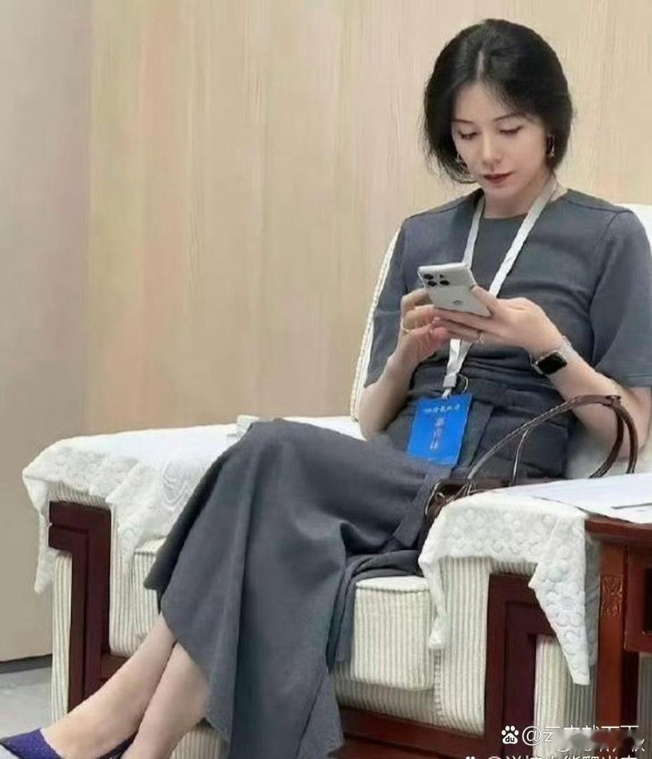 蔚来老板娘又美又有头脑，气质也是一绝​