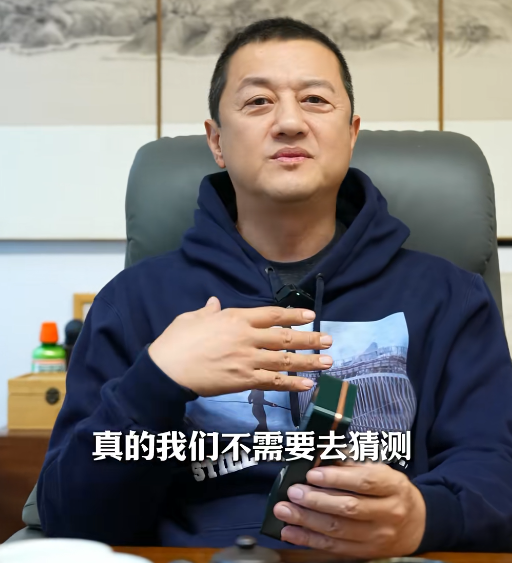 10月16日晚，李亚鹏发视频正式回应离婚一事：“永远不要去猜测别人的生活，因为它