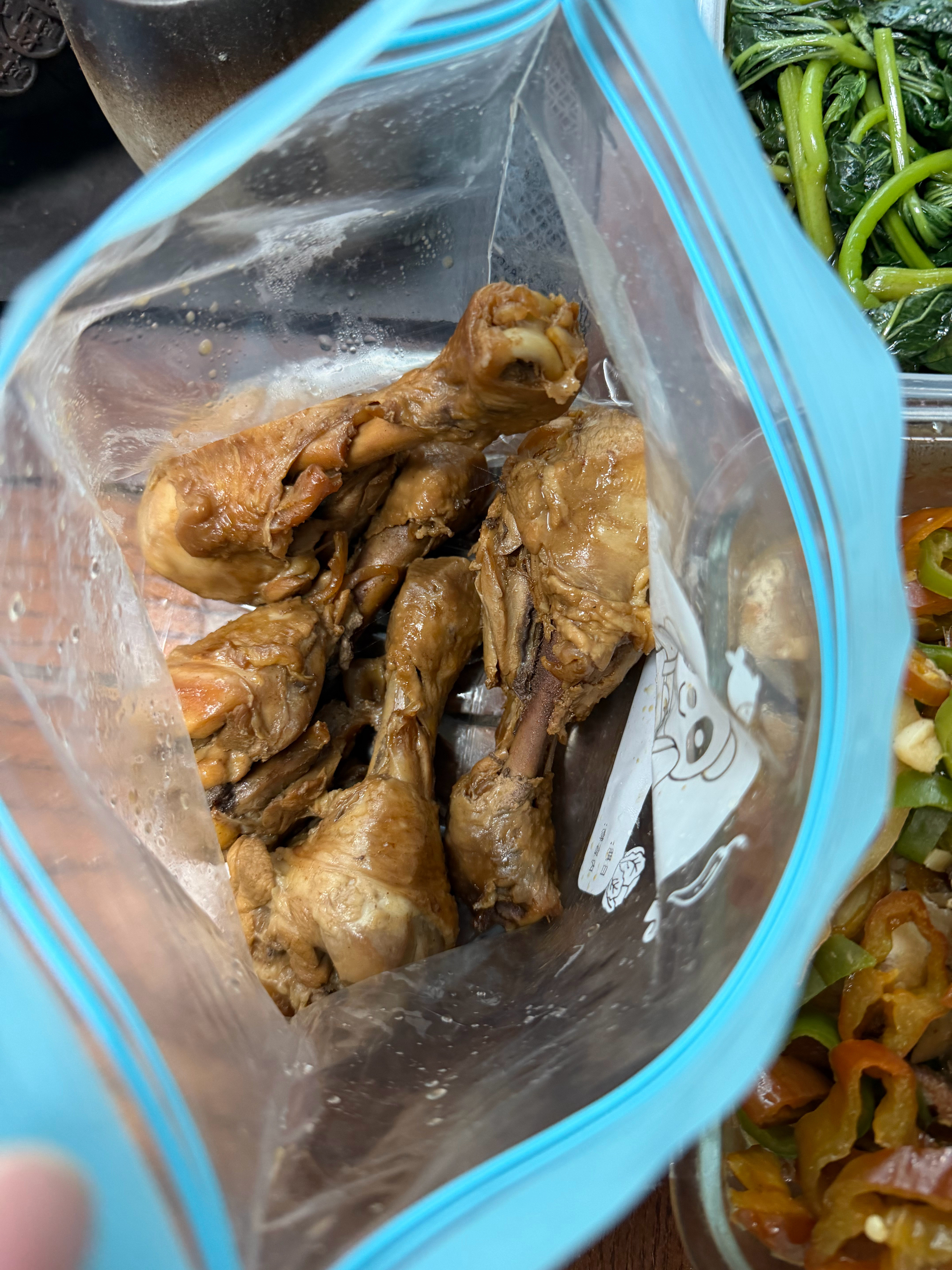 同事自己做的减肥餐，大家看看可还行，满分100分的话，你打多少分