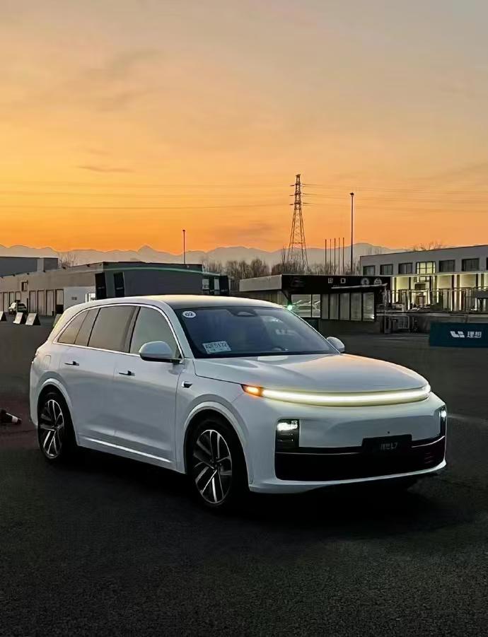 1月23日消息，近日有媒体报道称，据知情人士透露，理想汽车后续将关闭部分效率较低