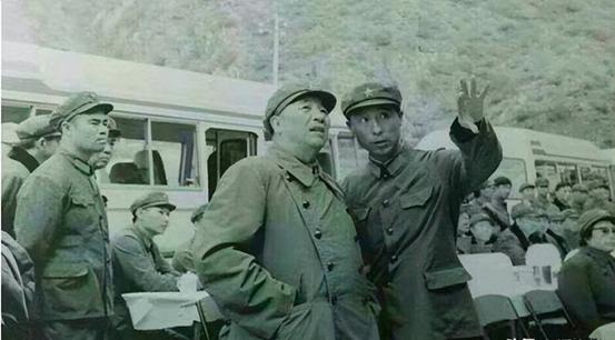 1979年，上级想让他回昆明军区当司令，对方：不回去！改任杨得志“1978年1