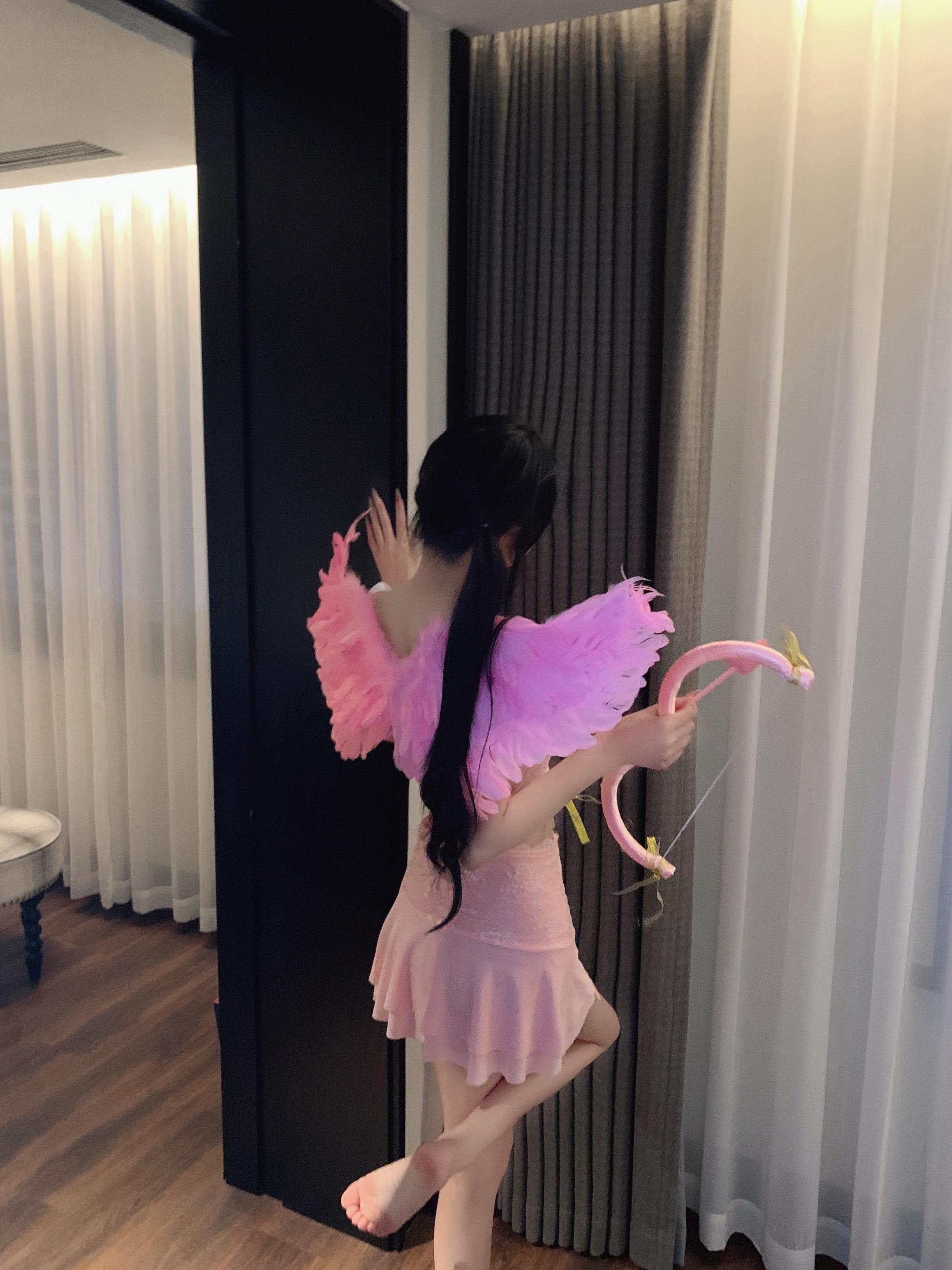 甜妹穿搭随意拍