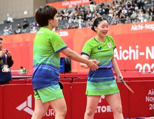 张本美和在亚运会上接受中国记者提问；“在你心目中最好的球员是谁？”她听完中文提问