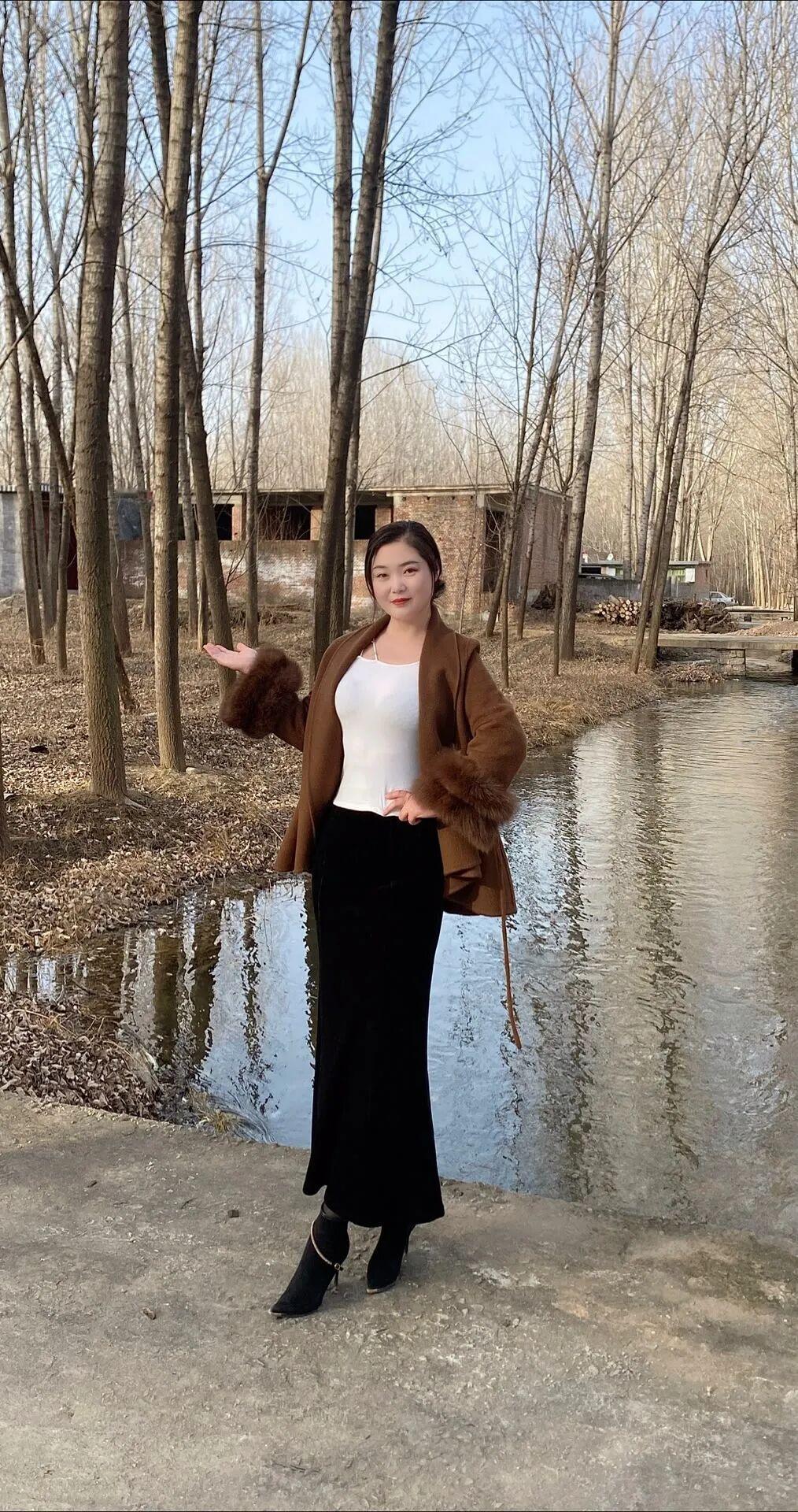 成熟女生穿什么半身裙最显身材?心爱的裙子，感觉美美哒，有没有男票喜欢！