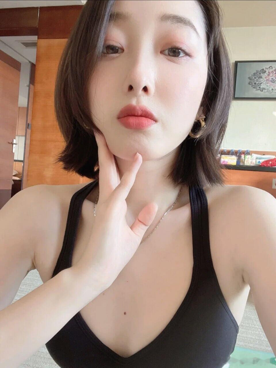 蒋梦婕真的会盯