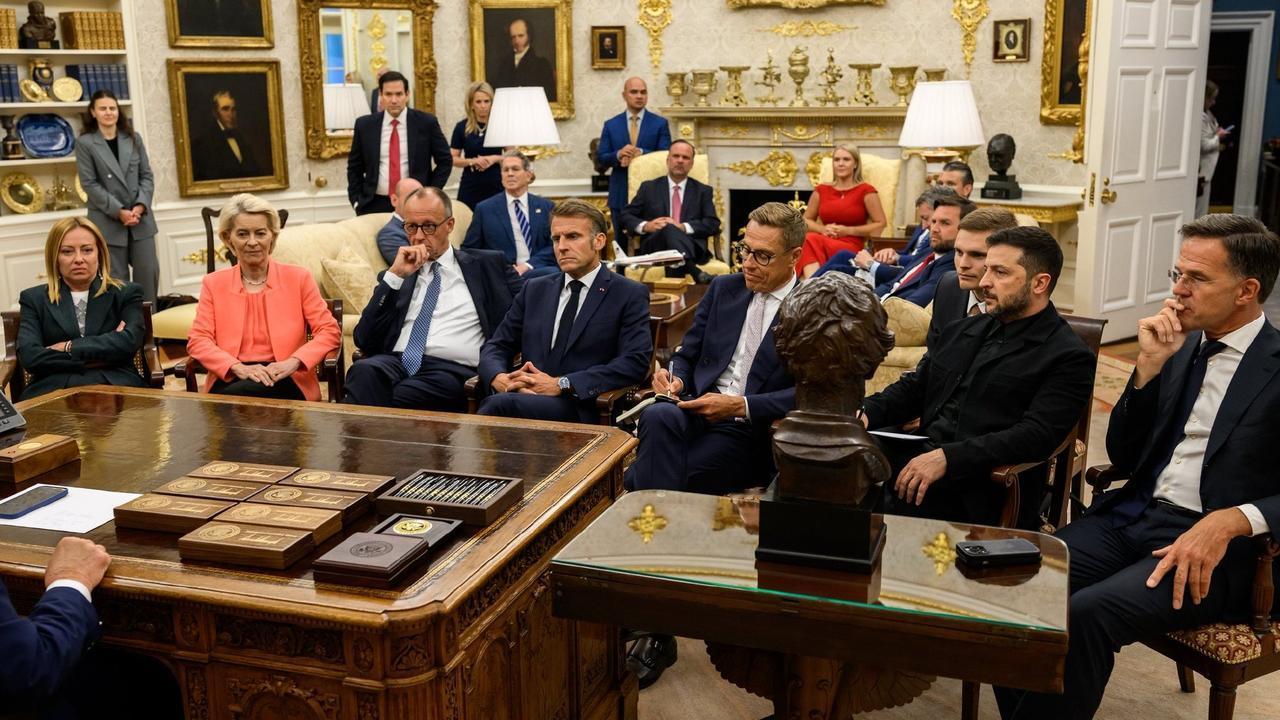 🐼对于西方国家来说，金融战，贸易战，科技战，都只是借口和表象。在100多年