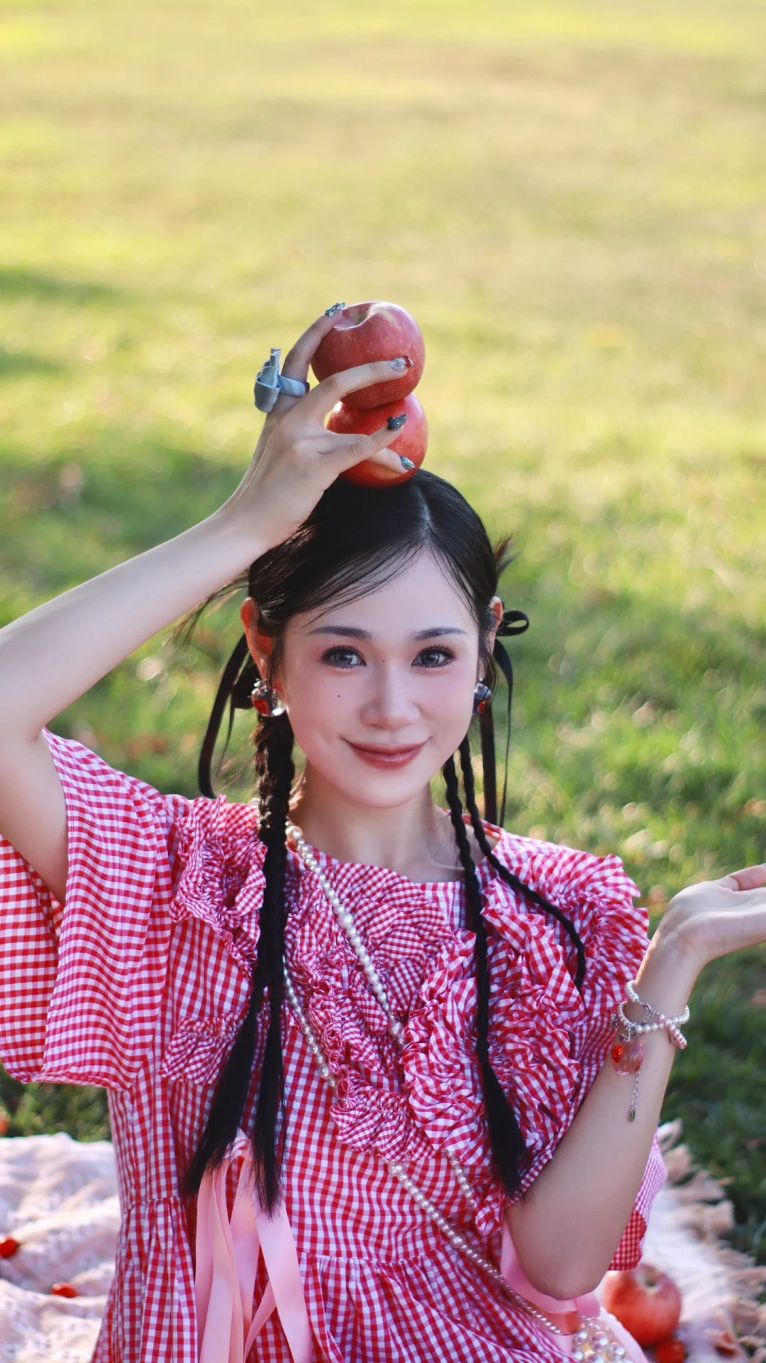下午五点的草地拍照竟然可以发光！