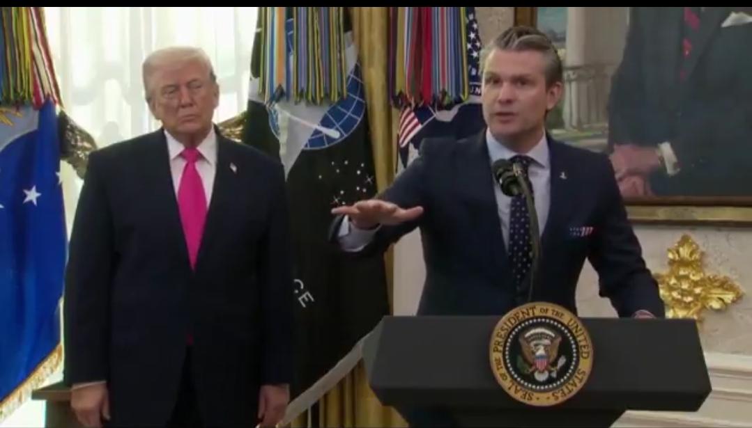 新闻快讯——美国国防部长在椭圆办公室表态，称特朗普政府对伊行动目标明确，与伊阿战