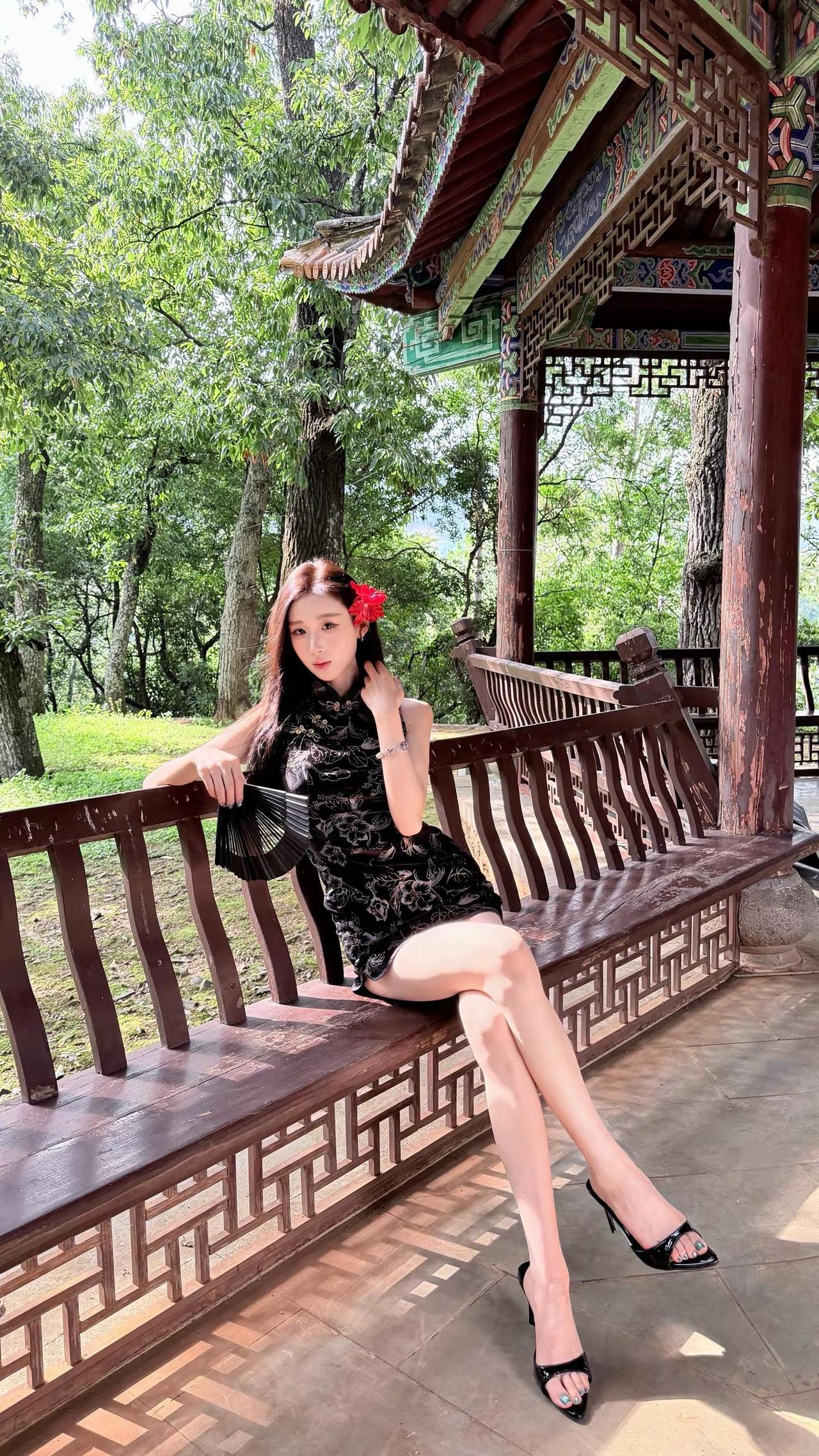 柔是东方骨。中华娘旗袍