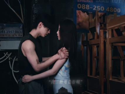 双轨吻戏体型差真的特别🈶