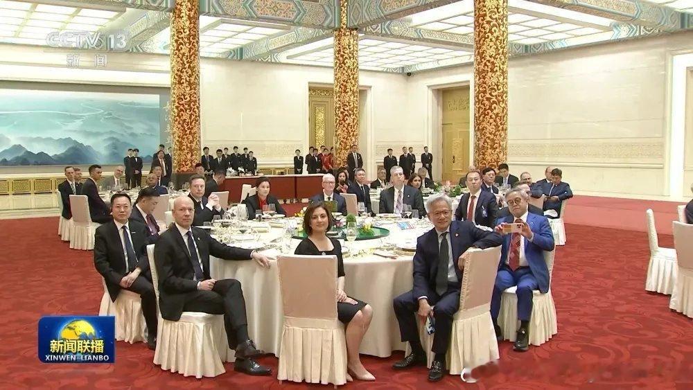 白宫的宴会厅是真的小​​​