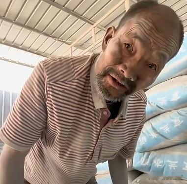 除了水泥老板，还有多少人应该受惩罚？1、村长；2、村书记；3、派出所所长；4、