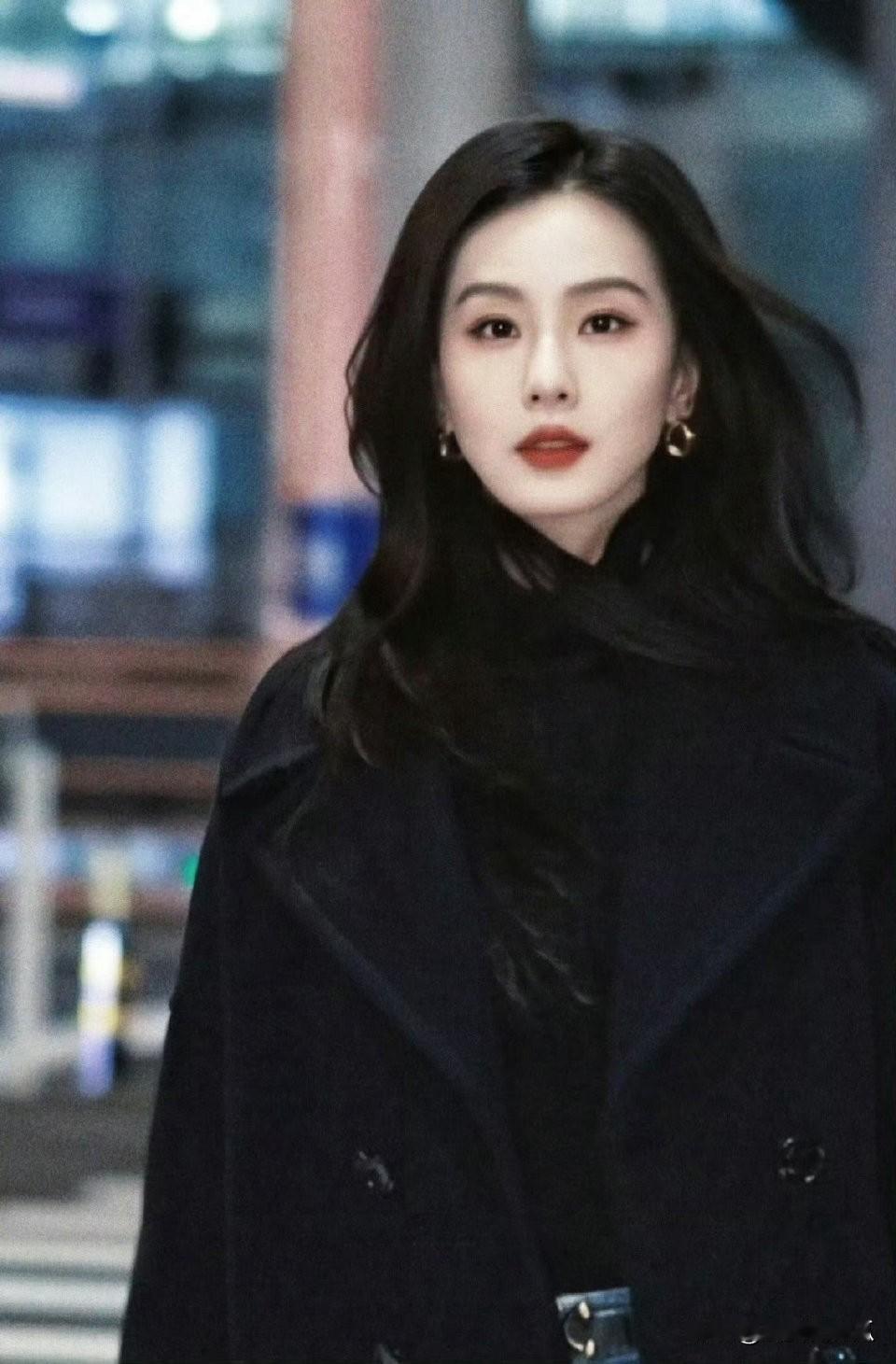 刘诗诗演技好不好有没有代表作，能不能再冲上事业巅峰已经不重要了，因为她本来就不