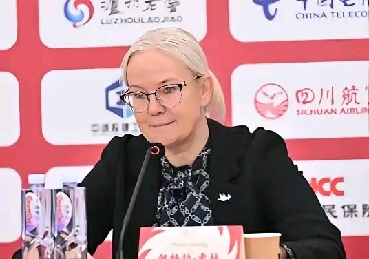 国际乒联又搞新花样！樊振东听了都得脑子嗡嗡响其实也不是搞针对，没有国际排