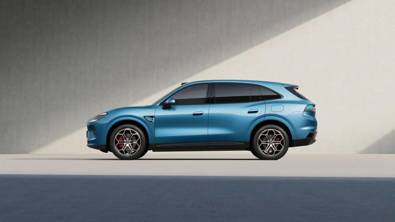 重磅新车登场，启境GX7正式完成全球首秀，定位新一代智能「阔」五座SUV，底气十