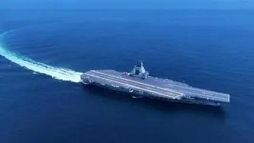 福建舰最新动态释放关键信号！舰长陈治国在《新闻联播》讲话中，三个关键词揭示电磁弹